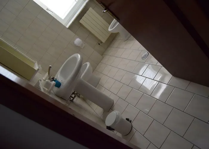 לינה וארוחת בוקר La Quercia 3*