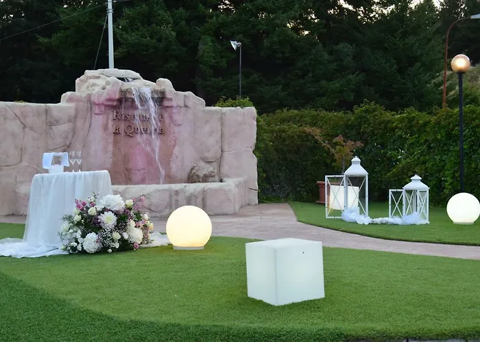 לינה וארוחת בוקר La Quercia סן ג'ובאני אין פיורה